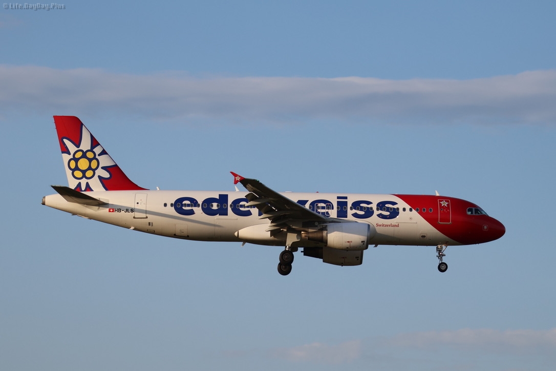 0CA0DF7B-4AA4-4134-B9A0-70AE1BCD0052_1_105_c