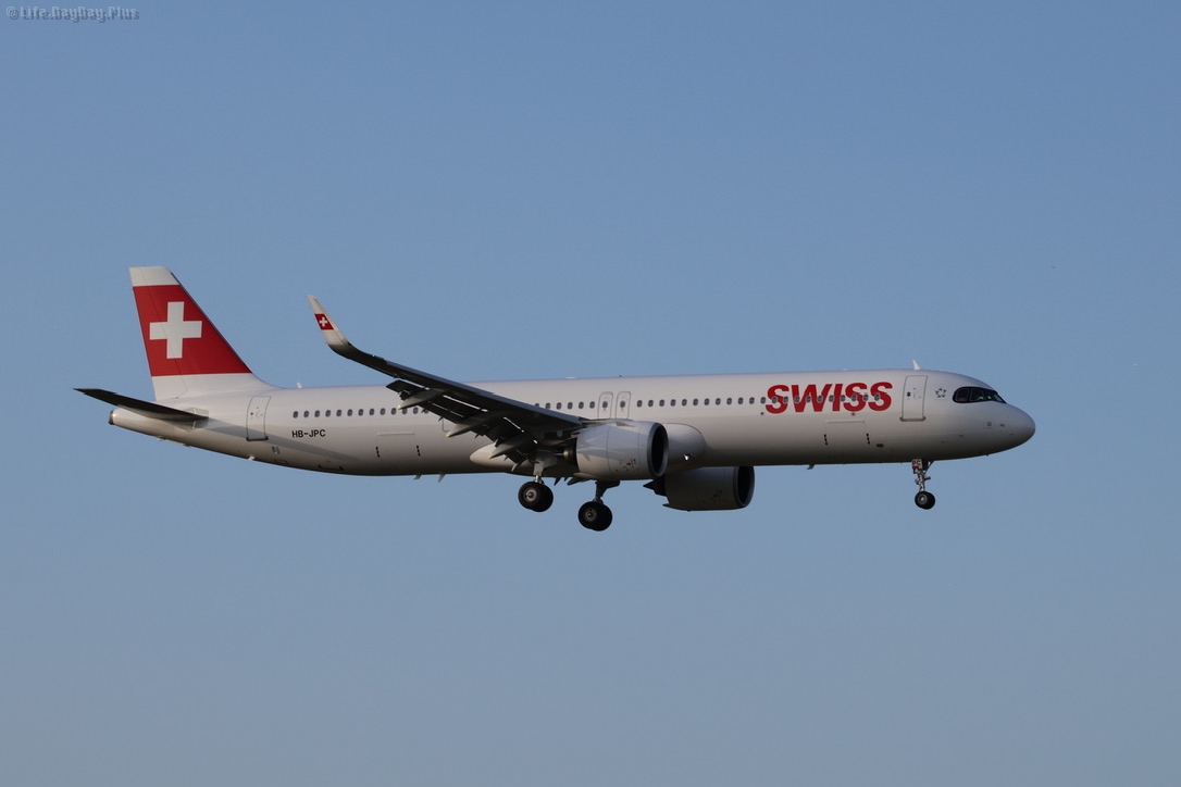 B00F96FF-6D28-4A98-98C6-7D437A72500C_1_105_c